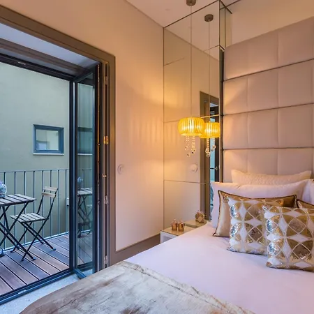 Apartment Charm