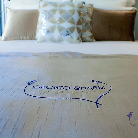 Apartment Charm *